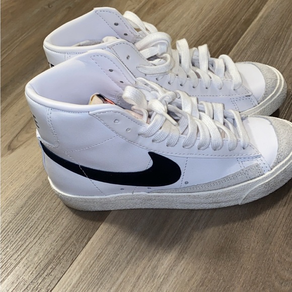 Nike Blazer Hightop wore one time! - Picture 2 of 7